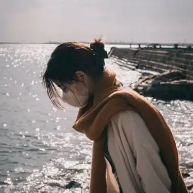 背影杀手很温柔又很好看的女生头像给大家分享了,气质很好又很温柔的