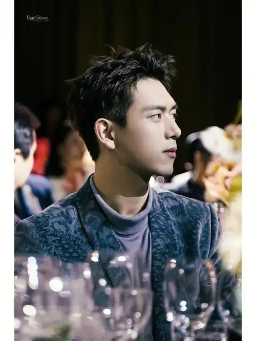 31岁的李现生日快乐