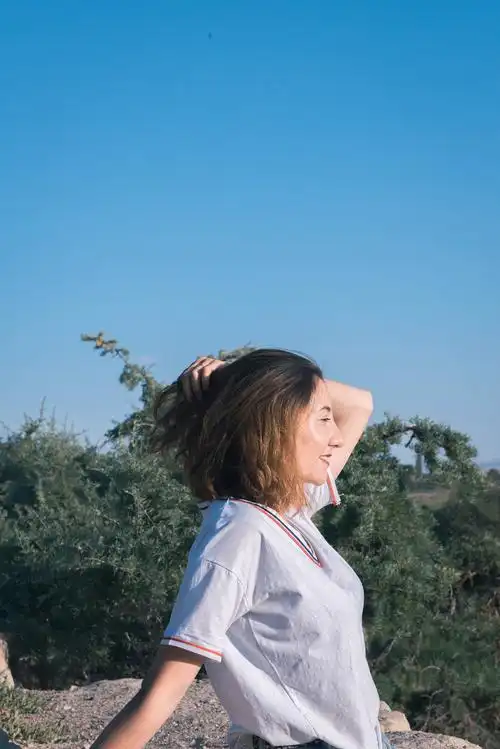 新疆风景人像拍摄