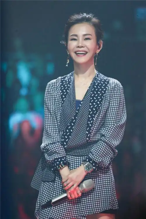 我想和你唱彭佳慧谭维维梁博叫板韩红