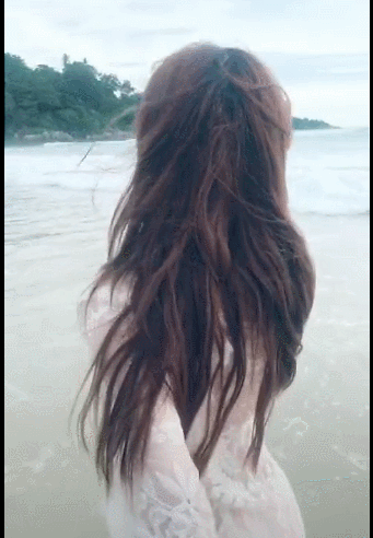 美女gif吹海风gif女神gif撩头发gif