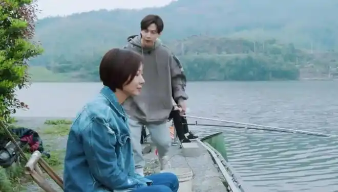 刘宪华话多惹赵宝刚不高兴王珞丹拼命使眼色都拦不住他