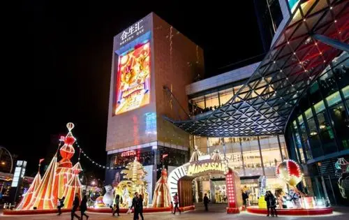 30平日营收一万四,并开店185家,这家小吃店是如何做到的?转门面网