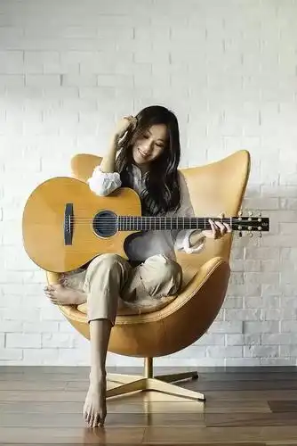 蔡健雅若你碰到我西安演唱会性感红色高跟鞋俘获你的心