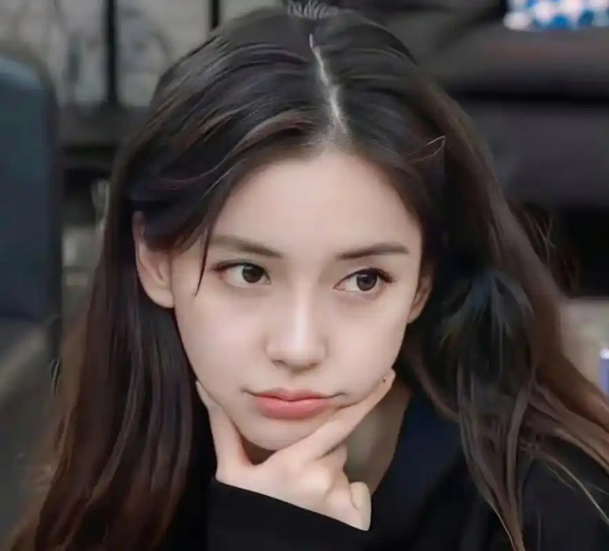 刷到angelababy早期图片,真的也好美呀.