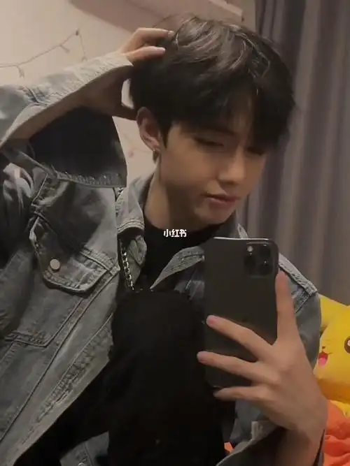 可以做气垫烫蓬松发根 层次分明纹理清晰#上海男士发型设计韩洋