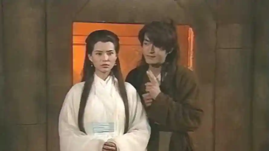 神雕侠侣古天乐版杨过和小龙女在古墓时甜言蜜语好温馨