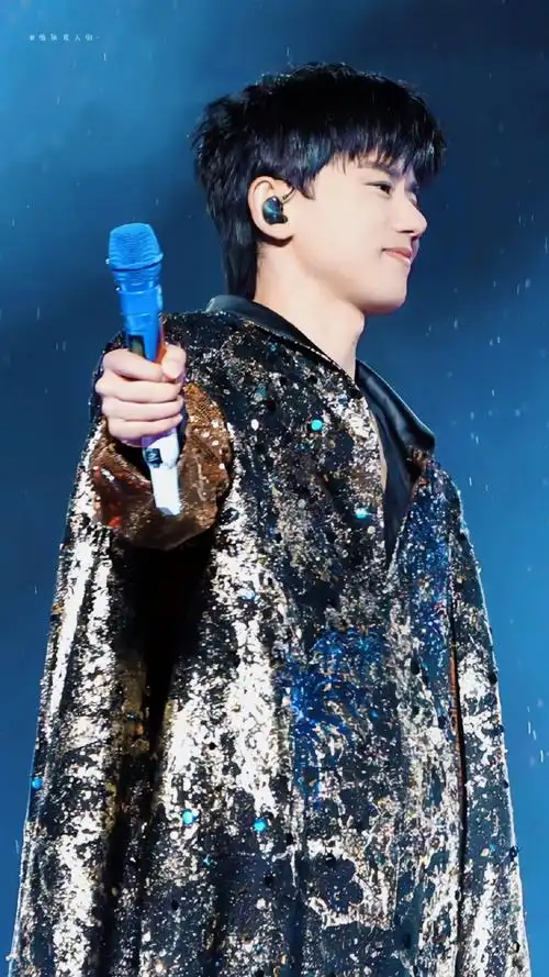 是甜心也是酷哥@张杰  调色/高清壁纸9p|转载请注明出处  #张杰未