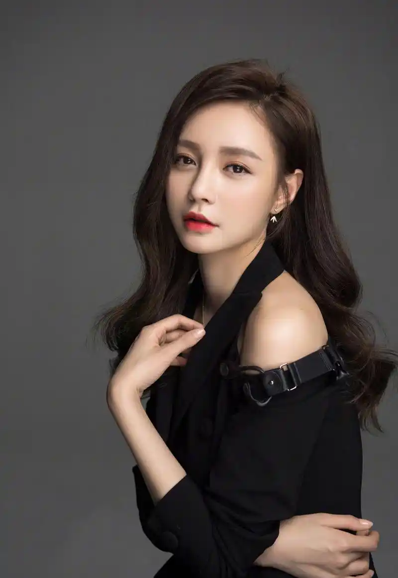 沈梦辰图片 沈梦辰美艳性感写真图片