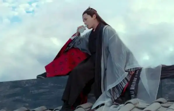 《花千骨》南弦月是妖神,如今逆转当男主,网友:认不出