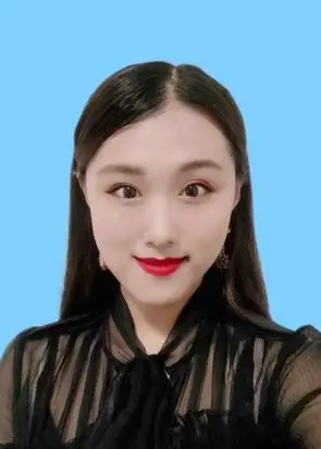 90后创业女青年 用青春和诚信经营良心书店 ——佳木斯市王莹莹