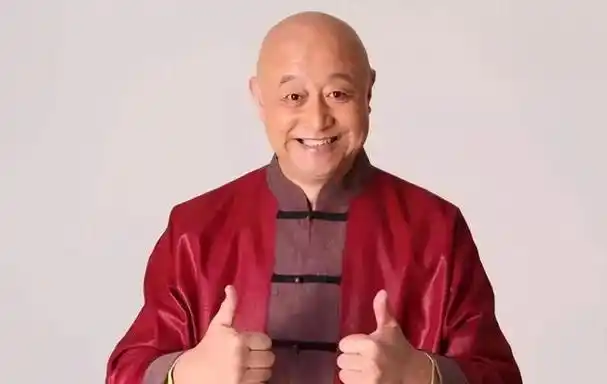 细数跌落神坛的五位相声演员,德云社占三位,剩下一位是春晚常客