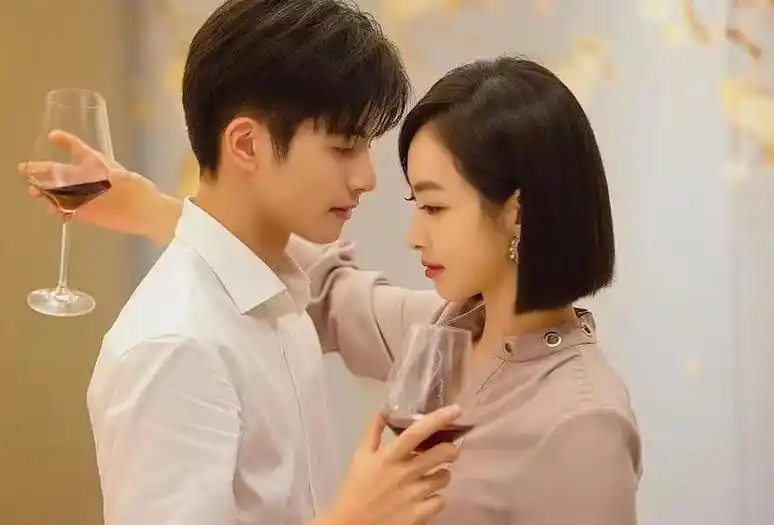 从《下一站是幸福》到《炽道》,无论是宋茜和宋威龙,还是金晨,王安宇