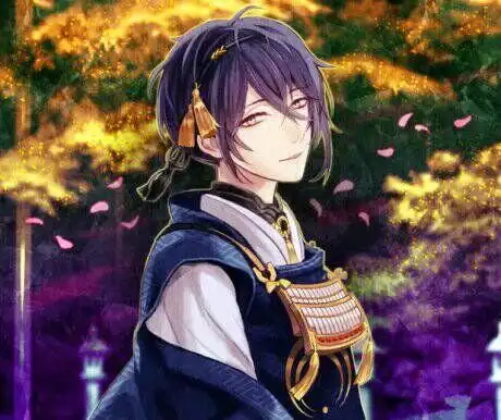 头上有挂饰的紫色头发动漫男是谁