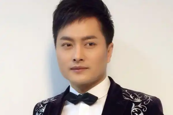 云飞的老婆的个人资料