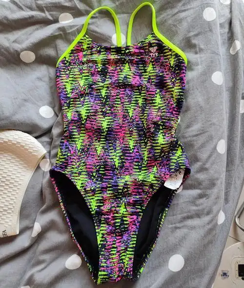 tyr竞速泳衣28码大开背泳衣