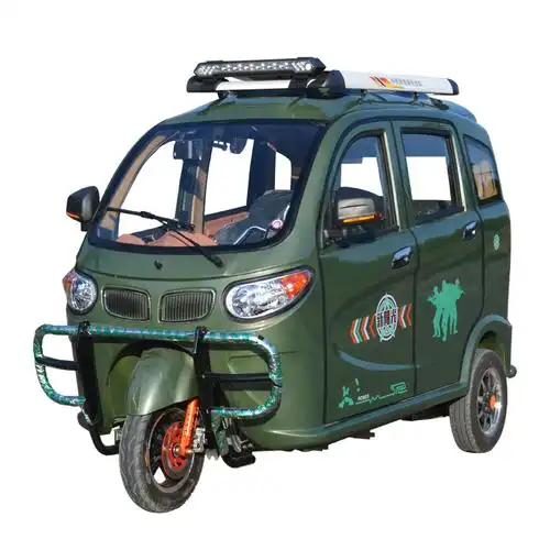 全封闭燃油三轮摩托车150cc水冷残疾人老年人代步全棚汽油三轮车