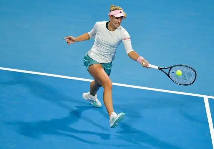 网球丨卡塔尔公开赛:梅尔滕斯胜科贝尔晋级决赛