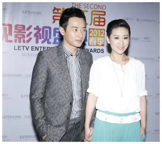 罗晋的前女友,32岁嫁大21岁富豪,产后丈夫送直升机作为礼物