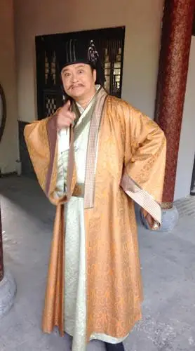 搜狐娱乐讯 日前,由著名演员闾汉彪,陈赫,王传君主演的被誉为古装姘