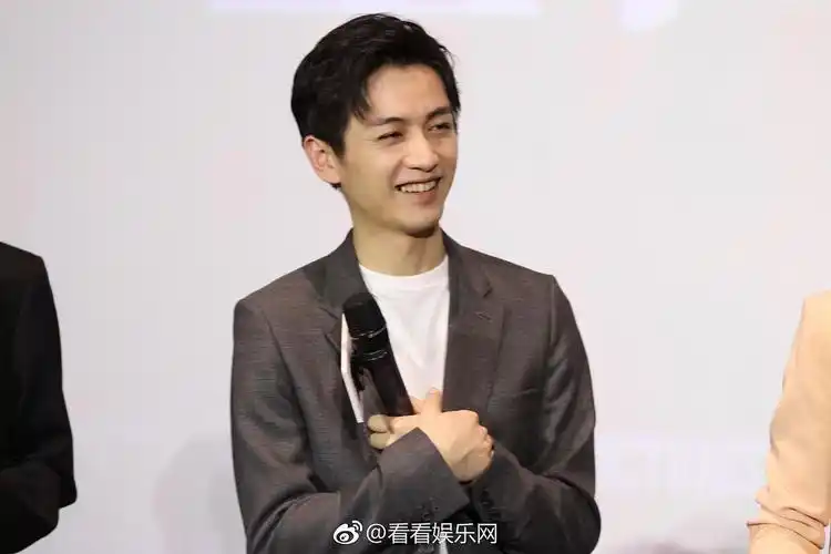 今日份的陈晓 什么水平(ω)