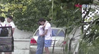 白百何泰国"一指弹", 丢掉了多少资产, 又坑了多少人?