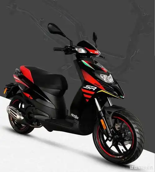 其实阿普利亚sr150也不算籍籍无名之辈,它的前身是比亚乔经典踏板"