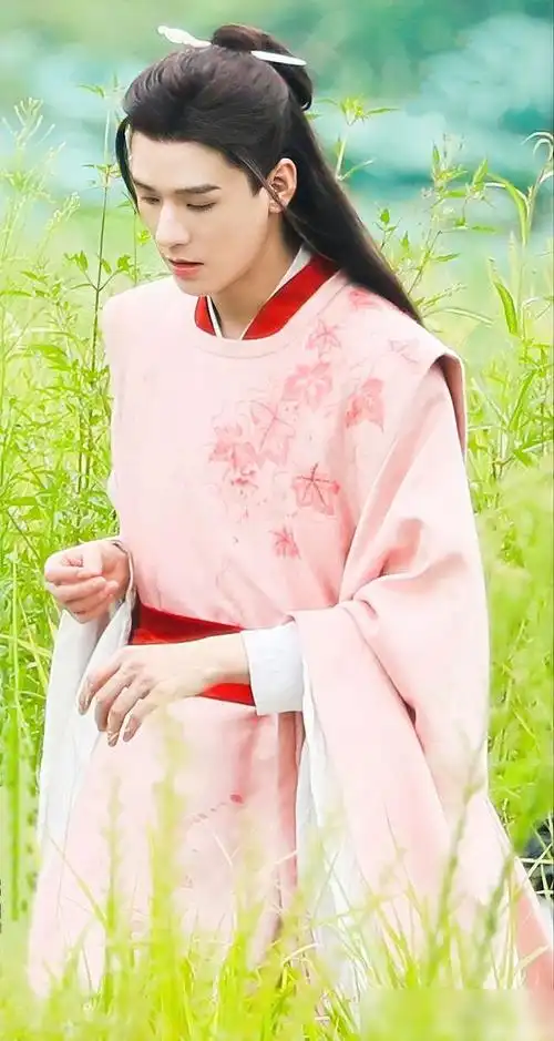 《山河令》温客行见自家阿絮穿的盛世美服,花花绿绿穿出了仙气!