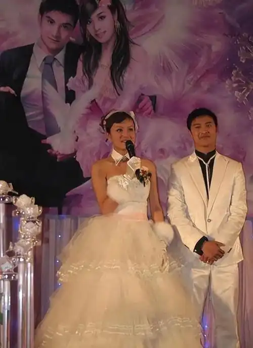 回顾叶一茜23岁嫁给田亮结婚15年儿女双全今成富豪获婆婆认可