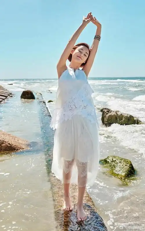 明星美足系列袁姗姗