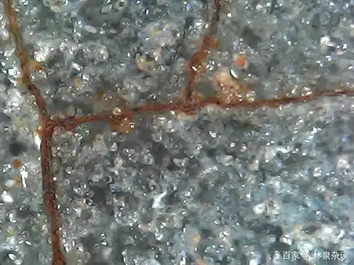 老瓷器的开片是怎样形成的?特征是什么?