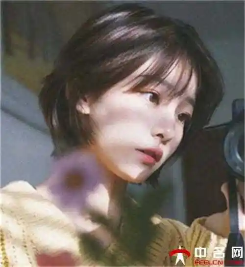 女生日系少年感短发图片太爱这样的发型来试试看吗