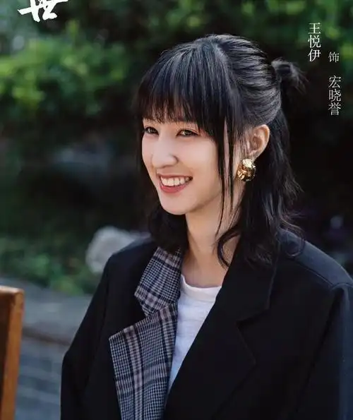 华晨宇最新消息恋情(华晨宇现在很喜欢现在的女友吗)-天晟网