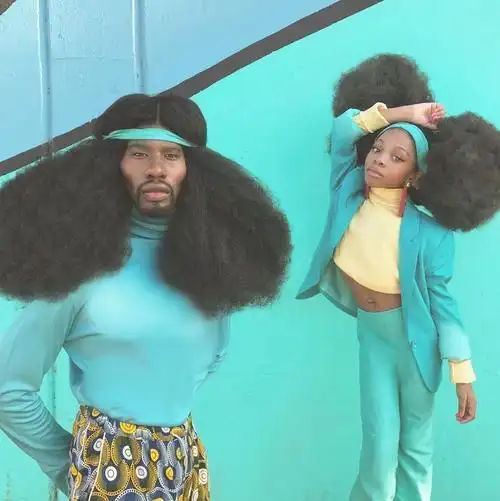 世界上最高的扫把发型,高度达52厘米