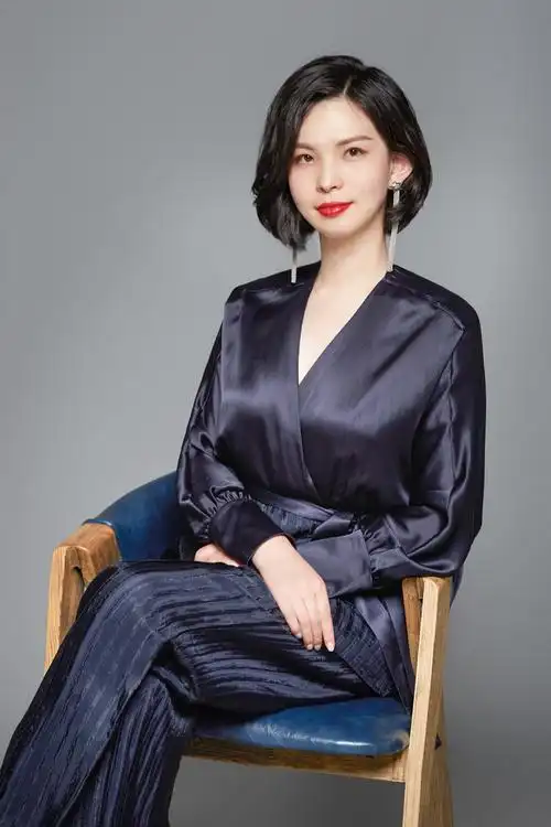 形象照|摄影|人像摄影|鹿可摄影工作室 - 原创作品 - 站酷 (zcool)