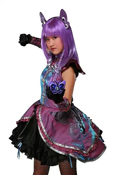 哪里有巴啦啦小魔仙的真人图片?