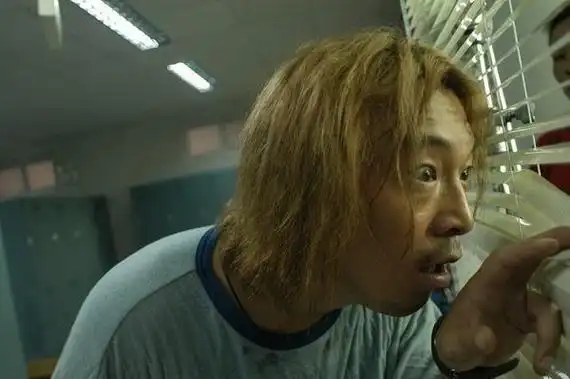 黄渤有哪些经典作品?|疯狂的石头|管虎|电影_网易订阅