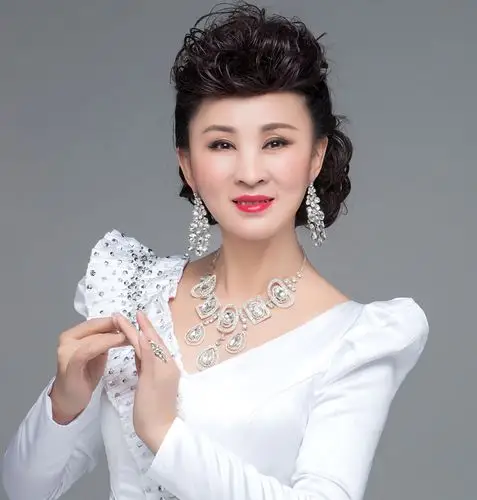 女高音歌唱家,国家一级演员 高咏梅