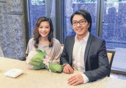 还记得唱他一定很爱你的阿杜吗他现在长这样