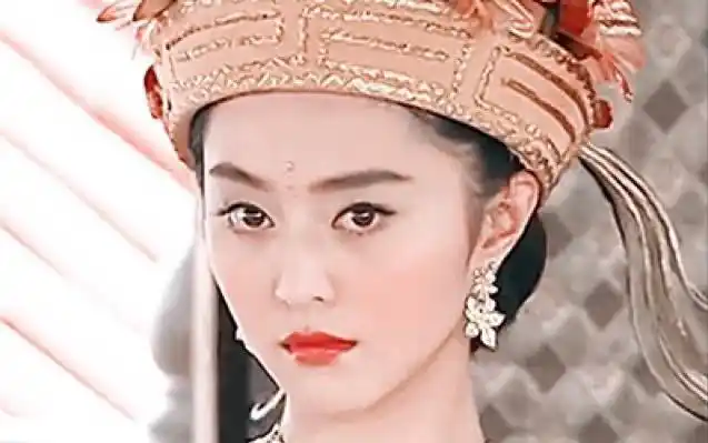 【婀娜公主|范冰冰】小说里受皇帝万千宠爱长大的小公主大概就是这个