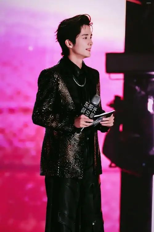 张新成天赐的声音