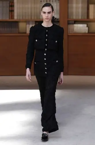 巴黎高级定制时装周——香奈儿品牌时装秀