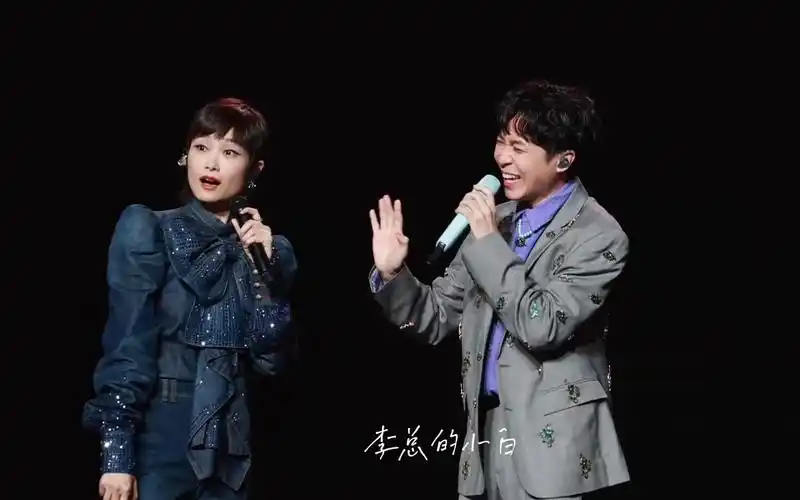 【李宇春吴青峰】爱是盲目的