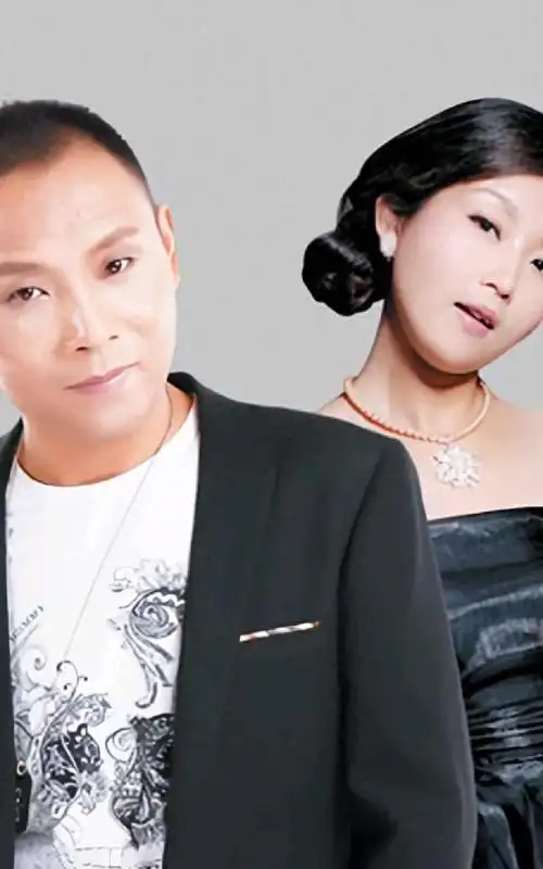 祁隆与乐凡离婚后第一次连麦唱了一首情歌网友还是原配好啊