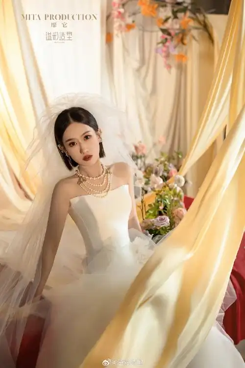 新娘的独白,爱与自由-  短发新娘的法式甜酷造型  时髦与酷飒并存