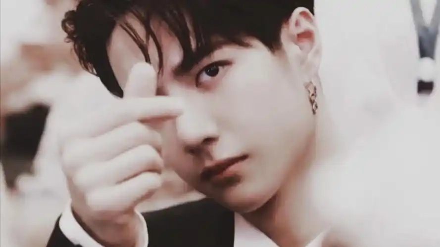 王一博 橙光素材 - 堆糖,美图壁纸兴趣社区