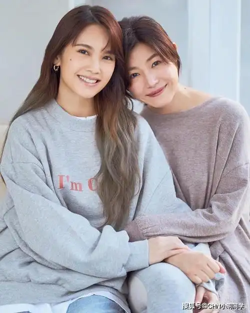 原创杨丞琳发文感谢陈妍希晒合影两人同框姐妹情深
