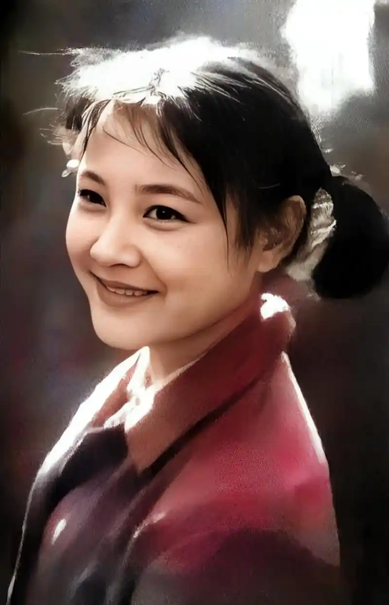 你认识这个漂亮的年轻女孩吗?她就是多才多艺的陈冲.