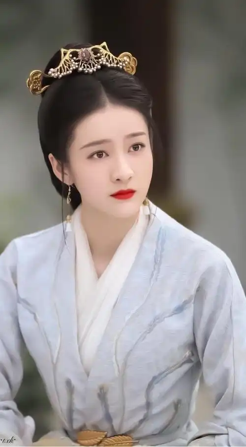 张雪迎白发里面滴容乐剧照古风的她好美画质都是高清的