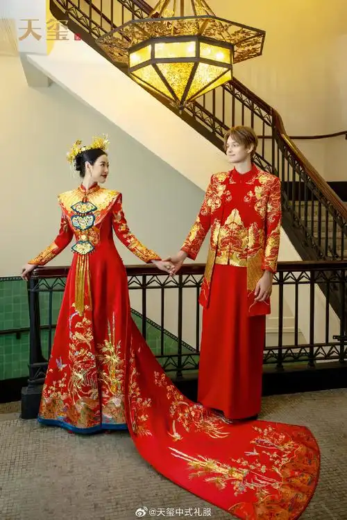 天玺·中国礼服##孙杨张豆豆##明星同款##新中式嫁衣##上海和平饭店